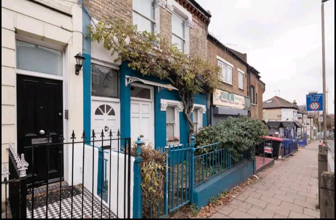 Stylish Room With Private Bath & Terrace In Super Central Clapham Junction Minutes From Victoria, Waterloo 伦敦 外观 照片